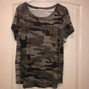 Camo tee